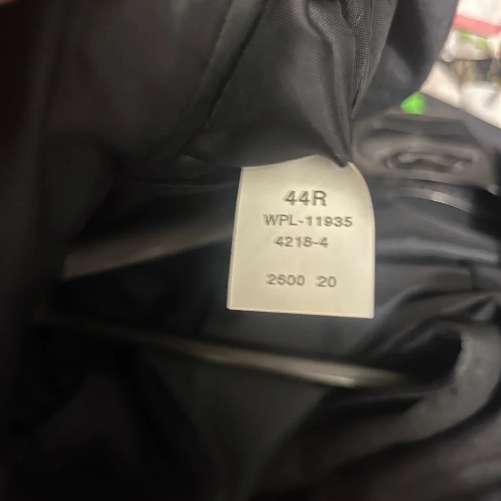 Men’s Suite